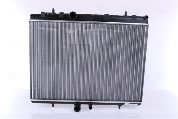 Radiator racire motor NISSENS 63689A