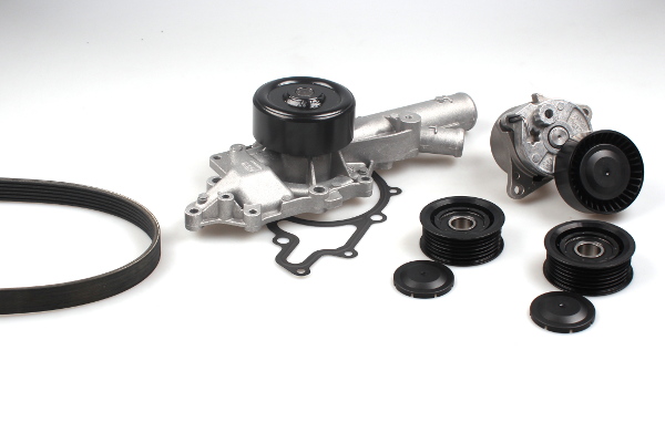 Pompa apa + Set curea transmisie cu caneluri HEPU PK15310