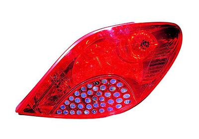 Lampa spate PEUGEOT 207 (WA_, WC_) 1.4 HDi  diesel 68 cai VAN WEZEL 4029932